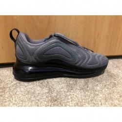 Nike 720 size 4.5